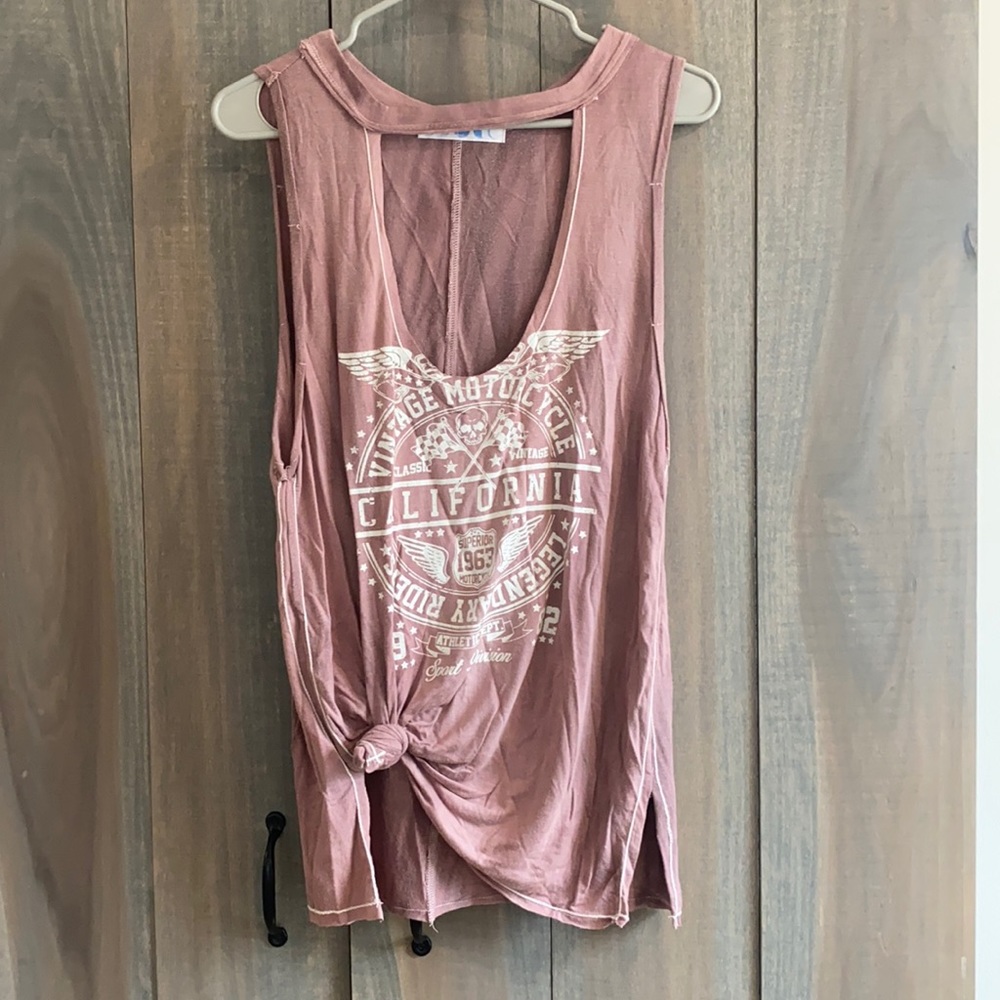 Lizard Thicket | Scoop Neck Tank